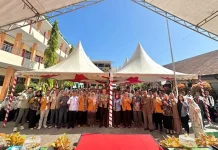 UMW bersama BNN Sultra Gelar Deklarasi Anti Narkoba UMW bersama BNN Sultra Gelar Deklarasi Anti Narkoba