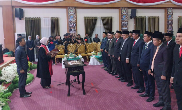 20 Anggota DPRD Kabupaten Konut Resmi Dilantik, Ini Daftarnya