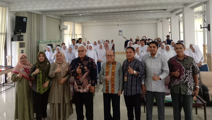 UMW Kendari Bersama Dosen Fakultas Hukum Universitas Brawijaya Gelar Kuliah Pakar