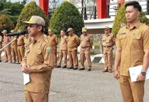 Pertama Kali Pimpin Apel Pagi, Pjs Bupati Konut Tegaskan Profesionalitas dan Netralitas ASN