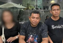 Guru SD di Kendari Diduga Lecehkan Muridnya, La Ode Hasanuddin Kansi: Adanya Rekayasa dan Provokasi dalam Kasus Ini Guru SD di Kendari Diduga Lecehkan Muridnya, La Ode Hasanuddin Kansi: Adanya Rekayasa dan Provokasi dalam Kasus Ini
