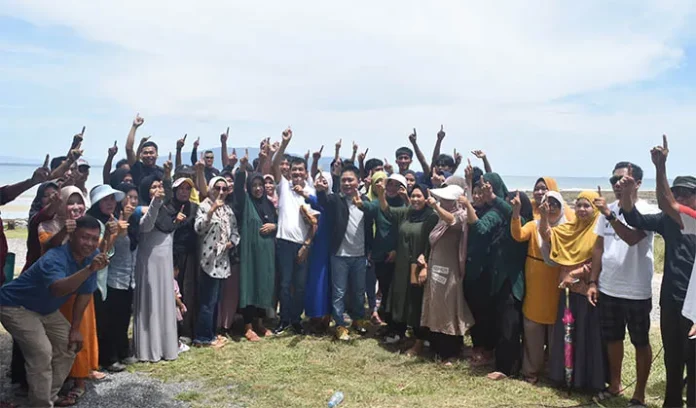 Perkuat Dukungan Masyarakat, Paslon Ikbar-Abu Haera Silahturahmi di Desa Bandahea dan Wawolesea