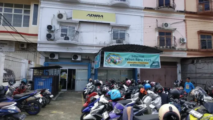 1001308243 Gelapkan Mobil Cicilan, Seorang Wanita Asal Kendari Dipolisikan