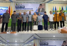 Kuliah Tamu, UMW Kendari Hadirkan Ridwan Bae, Kupas Tuntas 4 Pilar Kebangsaan Kuliah Tamu, UMW Kendari Hadirkan Ridwan Bae, Kupas Tuntas 4 Pilar Kebangsaan