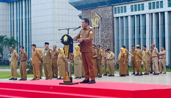 pimpin_apel Wakil Gubernur Sultra Pimpin Apel Gabungan ASN, Tegaskan Makna Kepemimpinan