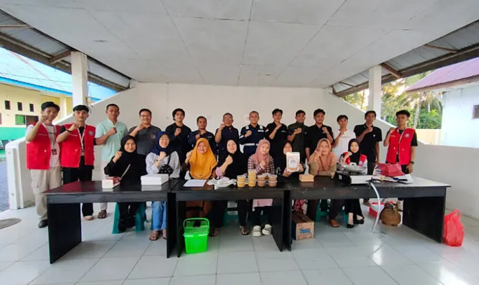 PSX_20250815_211658 Kolaborasi FPMKU dan ANTAM Tingkatkan Produksi Abon Ikan Nelayan Konawe Utara