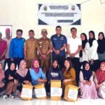 Prodi D-III Sanitasi UMW Kendari Berikan Edukasi Lingkungan di Desa Matanggonawe Prodi D-III Sanitasi UMW Kendari Gelar Edukasi Lingkungan di Desa Matanggonawe