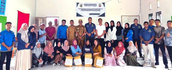 Prodi D-III Sanitasi UMW Kendari Gelar Edukasi Lingkungan di Desa Matanggonawe