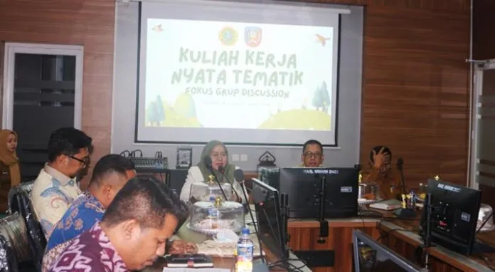 FGD KKN-T dan PKK-STBM, UMW Kendari Dorong Terwujudnya Desa Sehat di Konsel