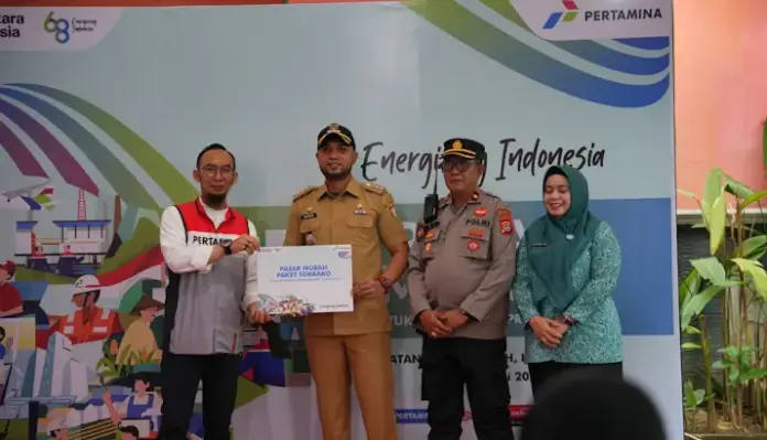 psx_20260515_141041 Pertamina Patra Niaga Gelar Pasar Murah, 1.000 Paket Sembako Disalurkan di Makassar