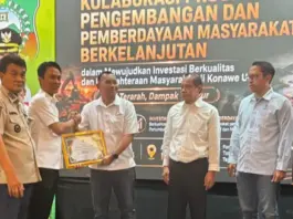 Hadirkan Program Pemberdayaan Berkelanjutan, ANTAM Terima Penghargaan dari Bupati Konawe Utara Hadirkan Program Pemberdayaan Berkelanjutan, ANTAM Terima Penghargaan dari Bupati Konawe Utara
