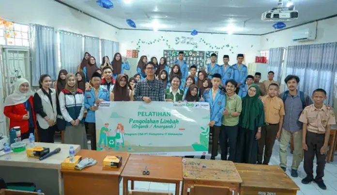 psx_20260527_181452 Edukasi Lingkungan, Pertamina Patra Niaga Latih Siswa Daur Ulang Sampah