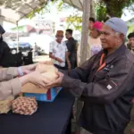 Pertamina Sulawesi Salurkan Daging Kurban untuk Warga dan Mitra Kerja Pertamina Sulawesi Salurkan Daging Kurban untuk Warga dan Mitra Kerja