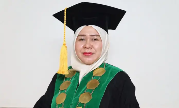 ratna_umi_umw Kepemimpinan Prof. Dr. Ratna Umi Nurlila, S.Si.,M.Sc Antar UMW Kendari Menuju Kampus Berdaya Saing