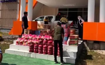 Pertamina Salurkan Ribuan Paket Sembako dan LPG ke Warga Terdampak Pertamina Salurkan Ribuan Paket Sembako dan LPG ke Warga Terdampak