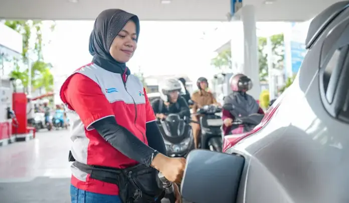 psx_20260702_004920 Harga BBM Nonsubsidi di Sultra Turun Mulai 1 Juli, Pertamax Turbo hingga Dexlite Lebih Murah