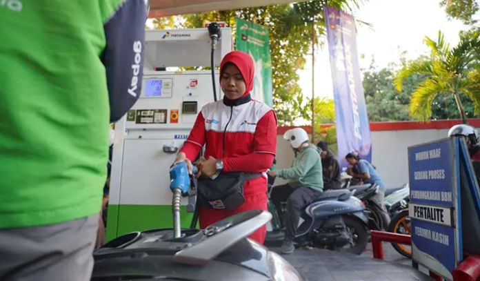 pertalitenaik Pertalite Naik 8,2%, Pertamina Perketat Pengawasan SPBU di Sultra