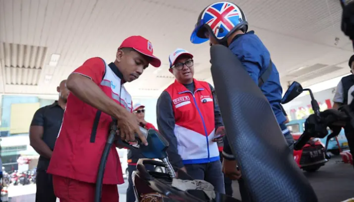 psx_20260818_212916 Pertamina Semarakkan HUT ke-81 RI dengan Fun Riding dan Bakti Sosial