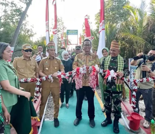 Kolaborasi PT ANTAM, TNI, dan Pemkab Konawe Utara Hadirkan Jembatan Perintis Garuda Kolaborasi PT ANTAM, TNI, dan Pemkab Konawe Utara Hadirkan Jembatan Perintis Garuda