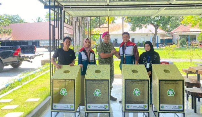 psx_20260905_105912 Pertamina Makassar Sulap Plastik Segel Jadi Produk Bernilai